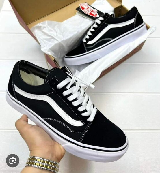 Vans Old Skool Sneakers