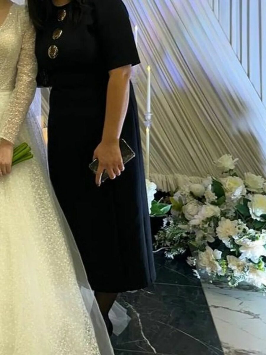 Турецкий  один раз одевала почти новый