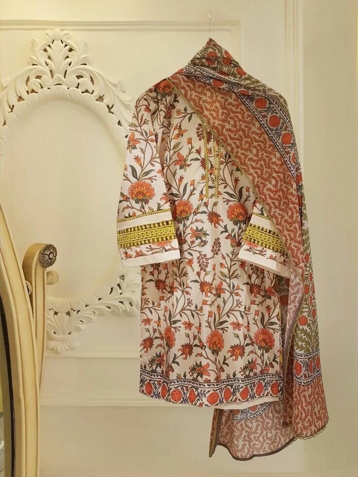 Lawn 3 Peace Suit