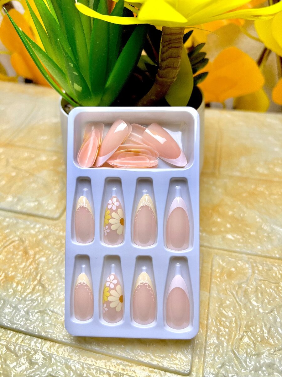 Faux Ongles / Press On Nails