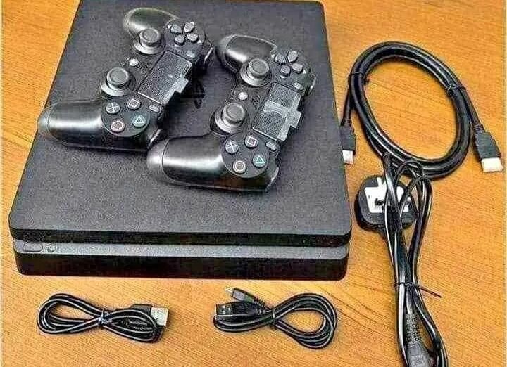 Console de Jeu avec Manettes