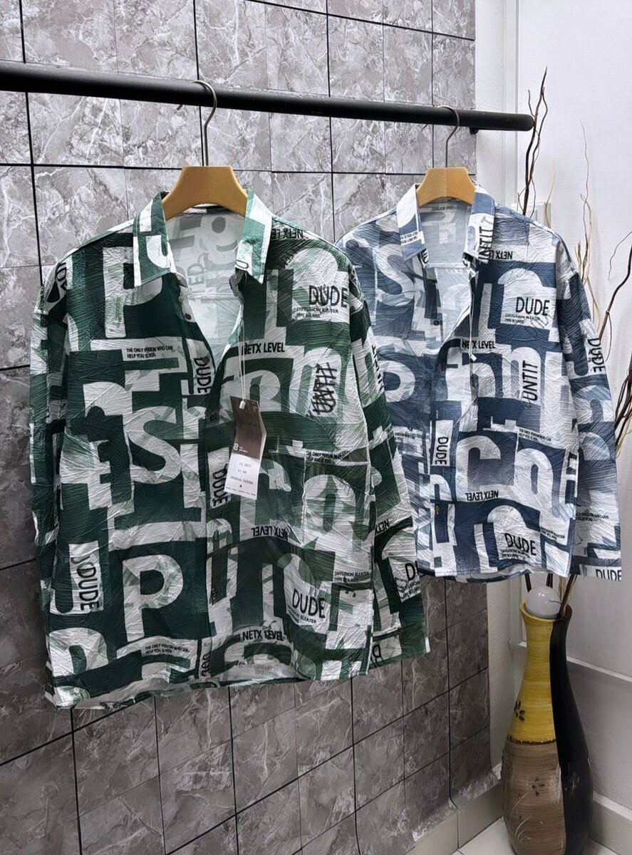 Fashionable long sleeves