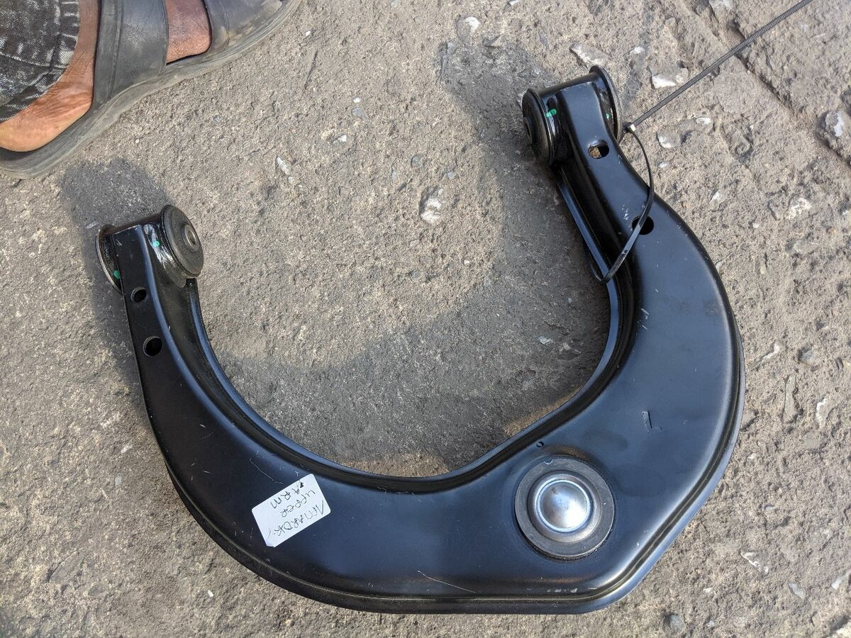 Upper Control Arms VW Amarock 2015