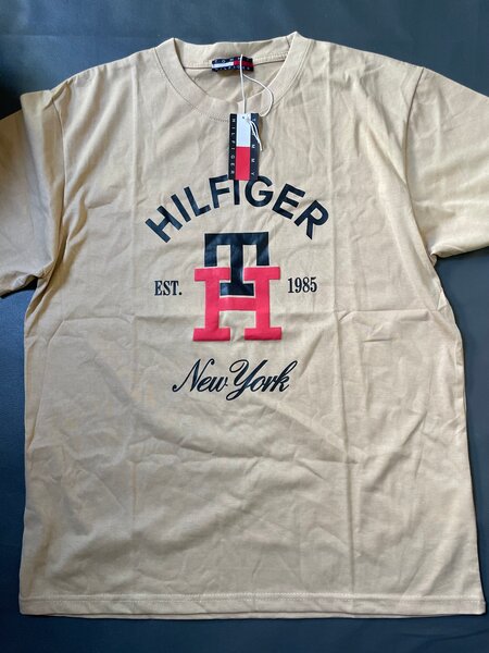 T-shirt casual beige New York