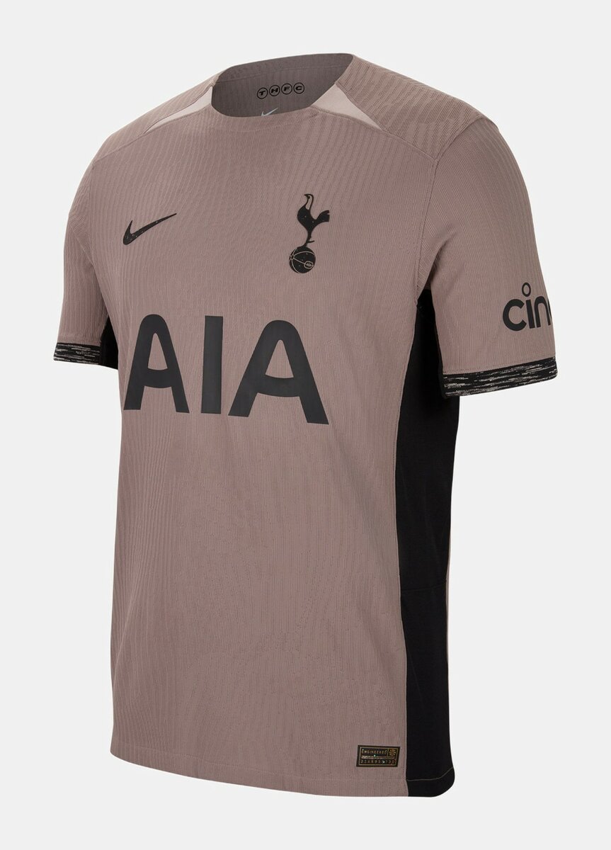 Tottenham Hotspur 2023-24 Troisième maillot