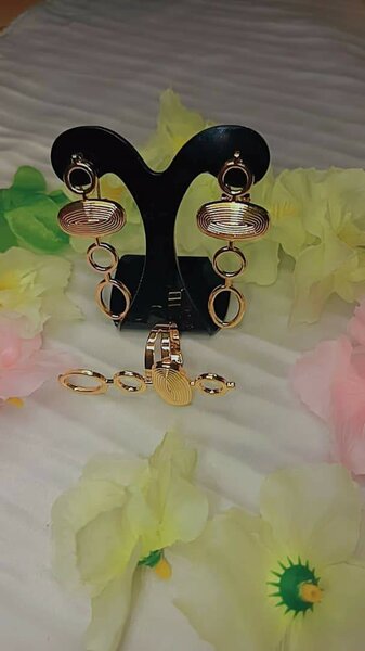 Ensemble élégant bijoux
