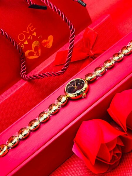 Montre Bracelet Femme Élégante