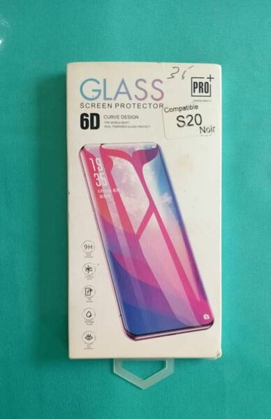 Protege ecran pour Iphone  et samsung