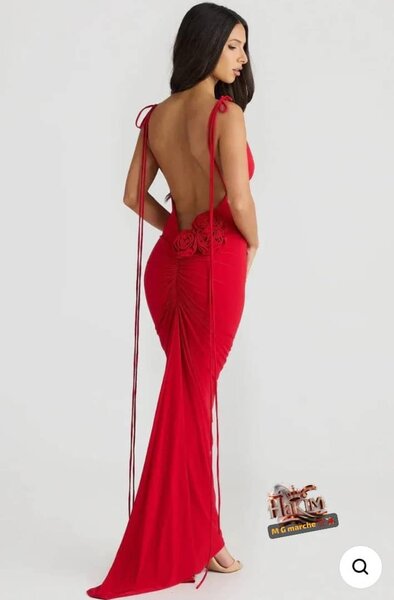 Robe Rouge Élégante à Bretelles