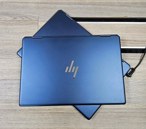 HP Spectre x360 2-in-1 16