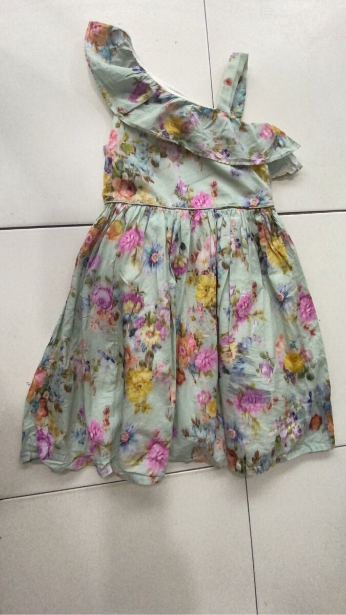 Ladies dresses n kids wear