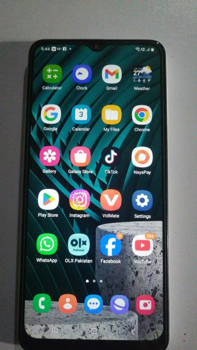 Samsung A12