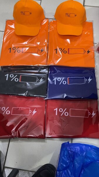 Casquettes et T-shirts Alo