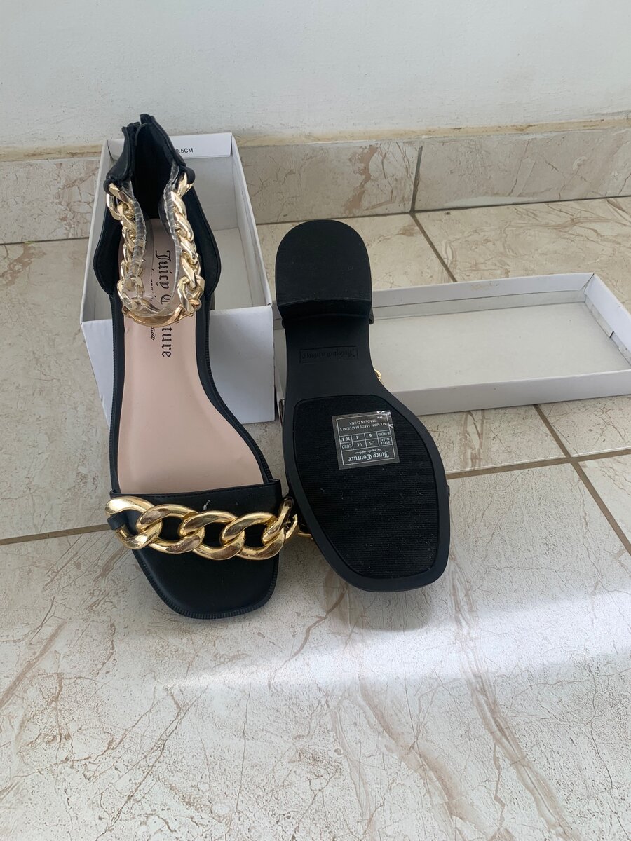 Chaussure noir à talon