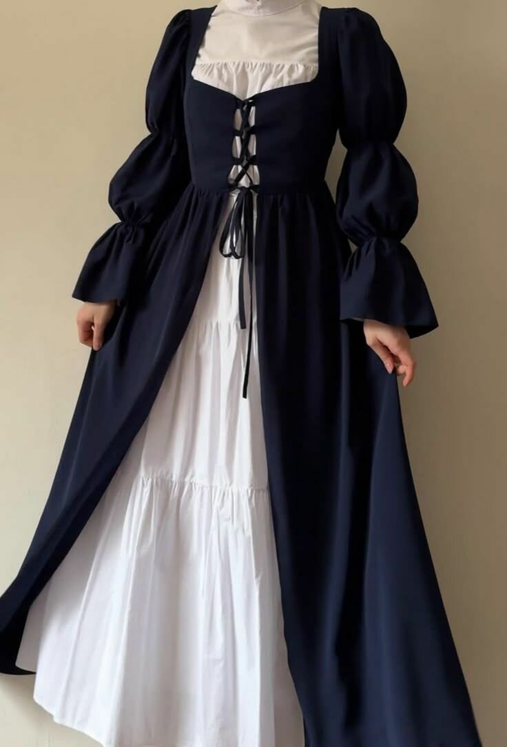 Robe médiévale élégante