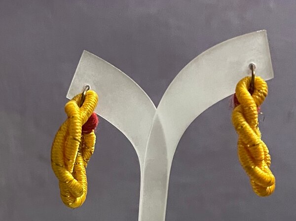 Boucles d'oreilles tressées