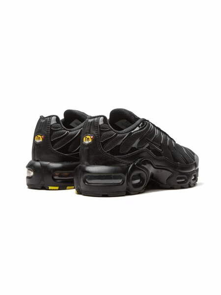 Baskets noires urbaines