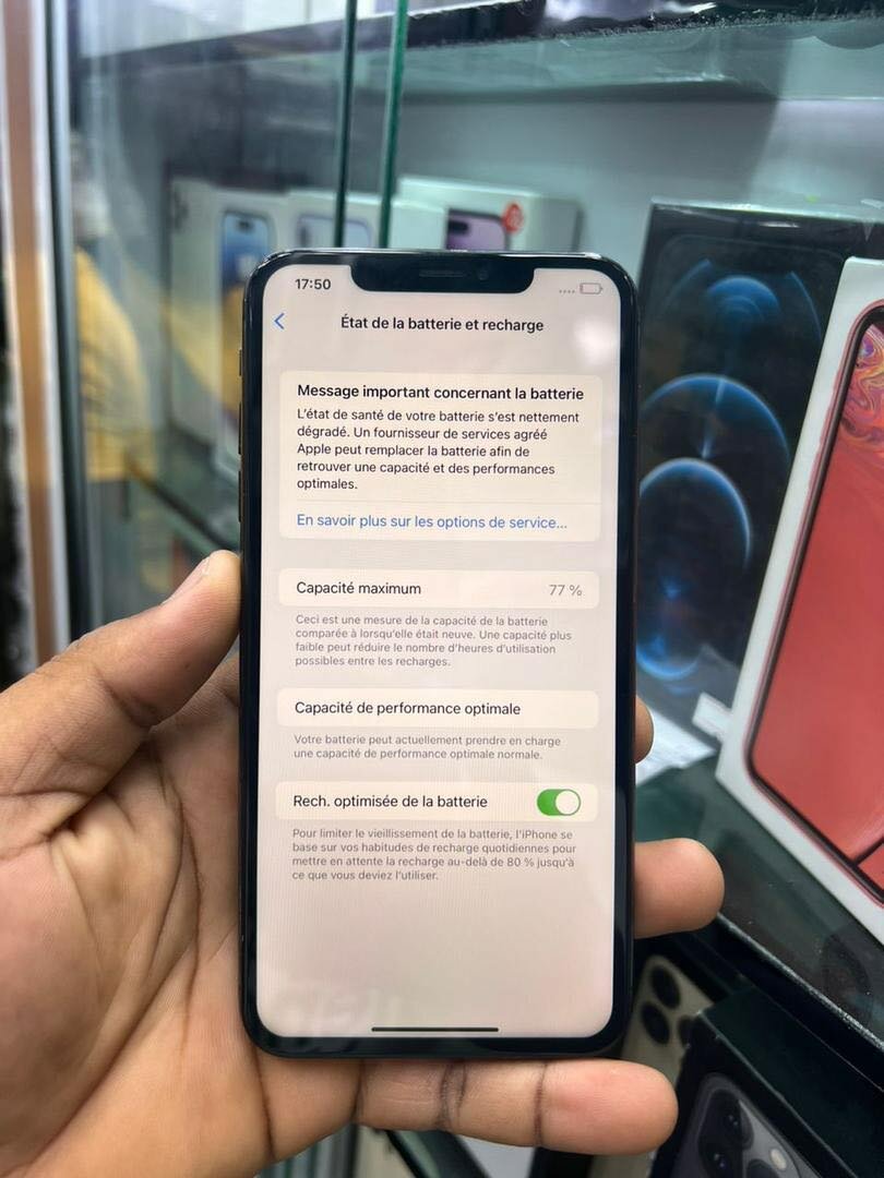 iPhone XS MAX 64GIGA TOUT PASSE PROPRE