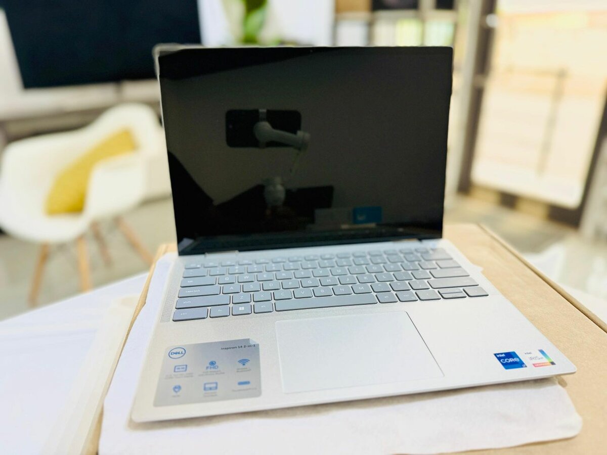Dell Inspiron 14 7430 2-in-1 i7 13 gen 16GB RAM DDR5 512SSD