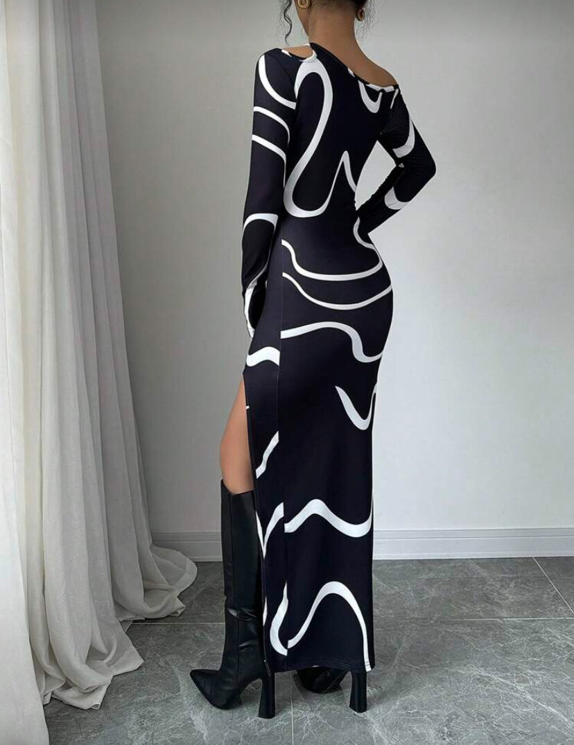 Robe Élégante Asymétrique