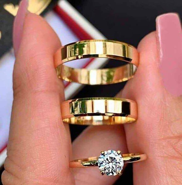 Bague de mariage et fiançailles