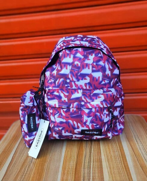 Sac à dos Eastpak coloré