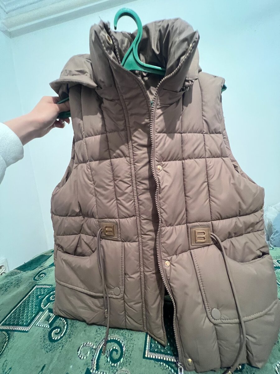 Кроме пиджака двое новые сэтик