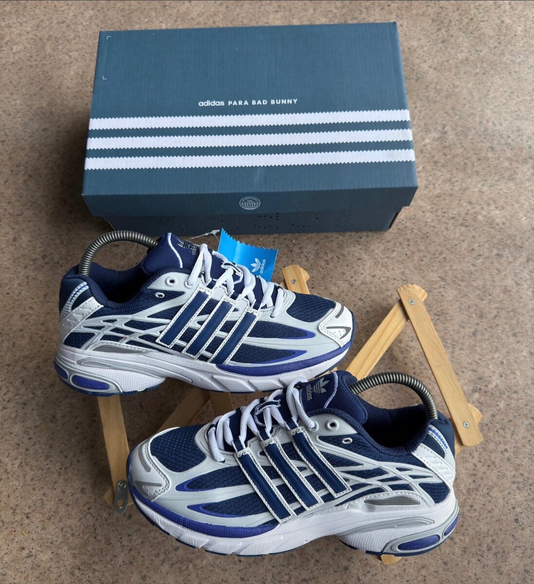 Adidas Bad Bunny & Samba