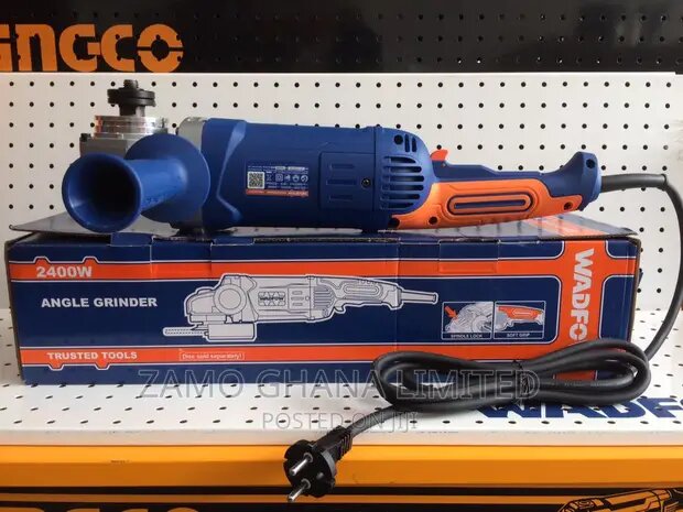 Meuleuse puissante 2400W