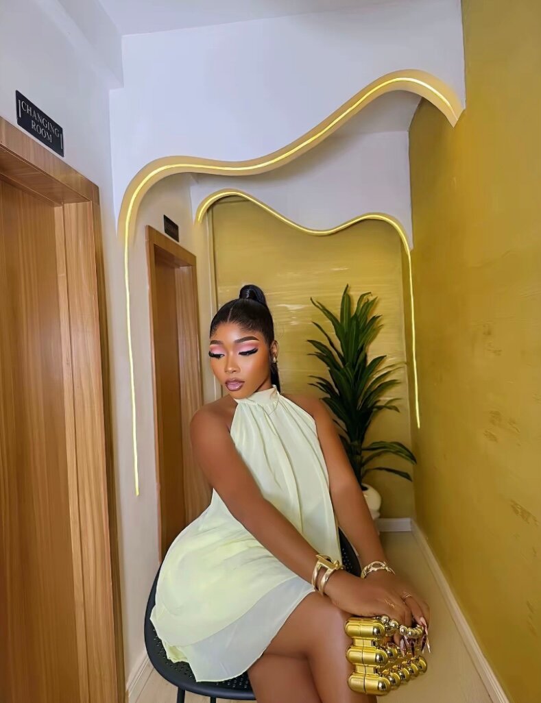 Robe évasée élégante estivale