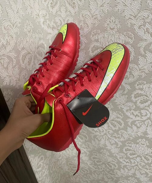 Nike сороконожки