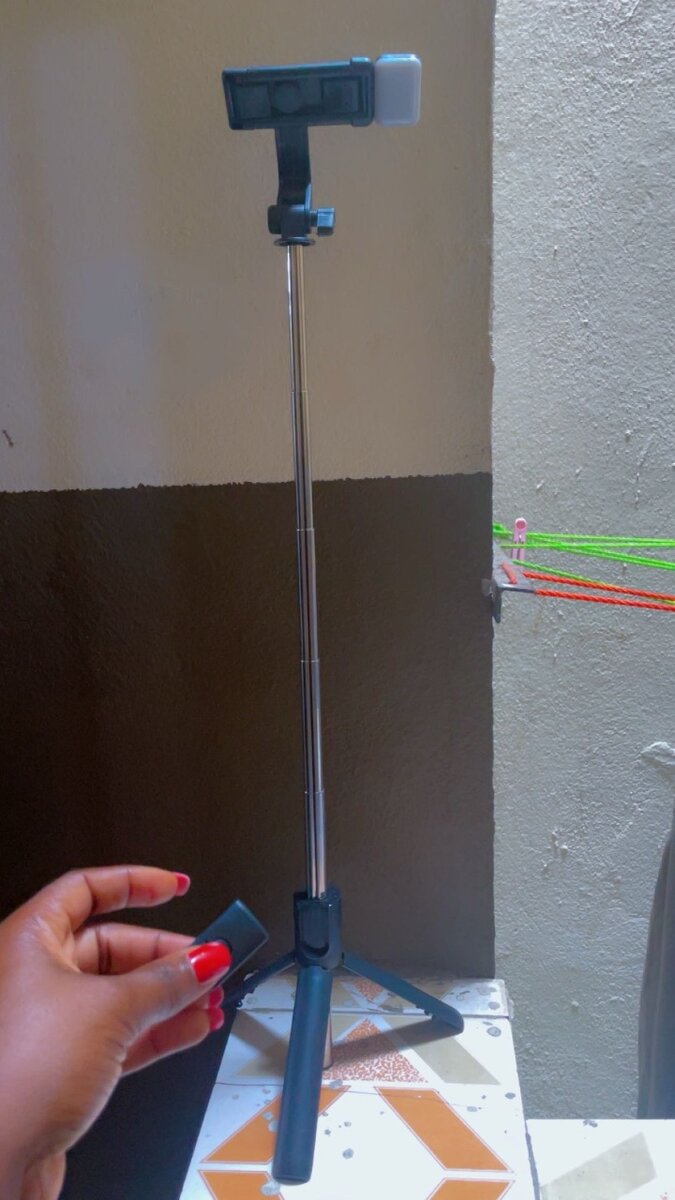 Mini trépied canne à selfie