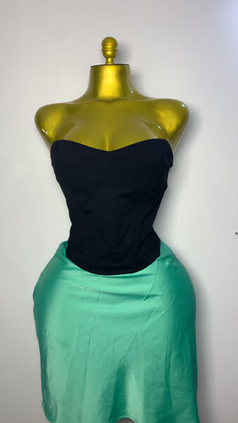 Robe bustier noir et vert