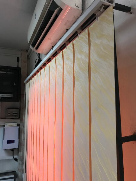 Stores verticales modernes