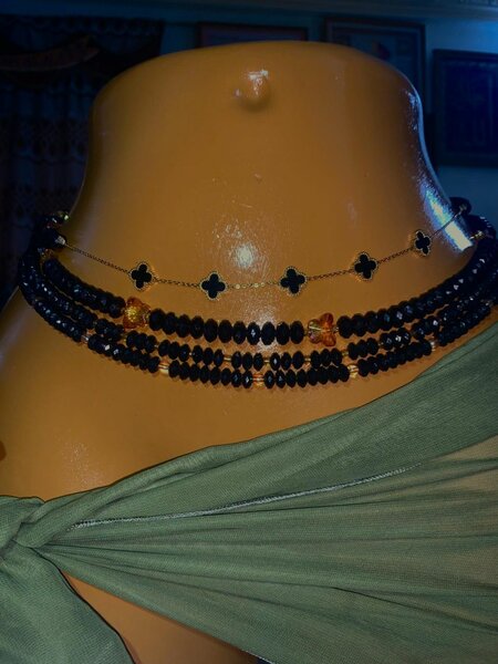 Collier en perles élégantes