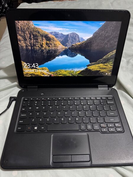 Pc lonouvo doccasion importée bien propre