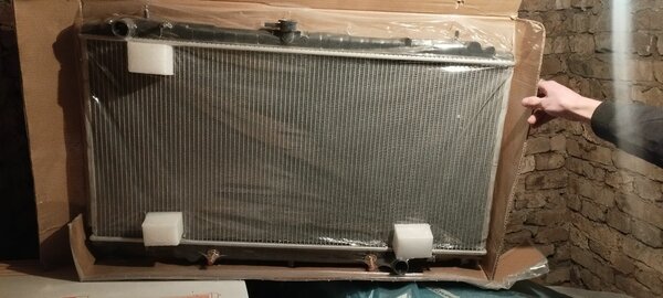 Радиатор на Nissan Patrol