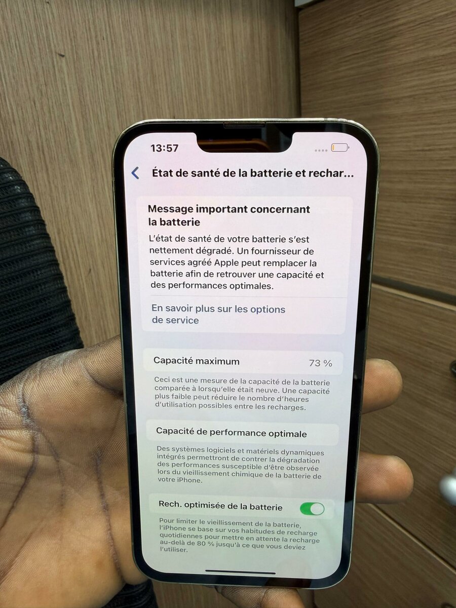 13pro max 128Go  message batte