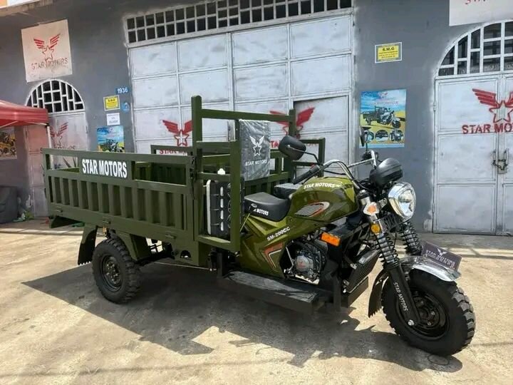 Moto-tricycle de transport