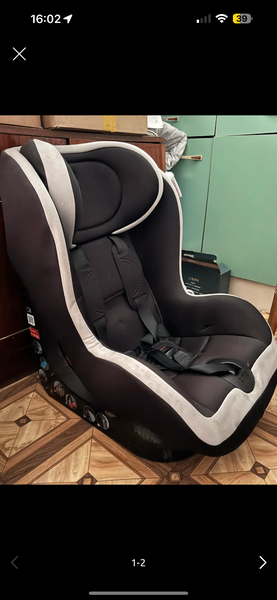 Продам авто кресло фирмы Чико