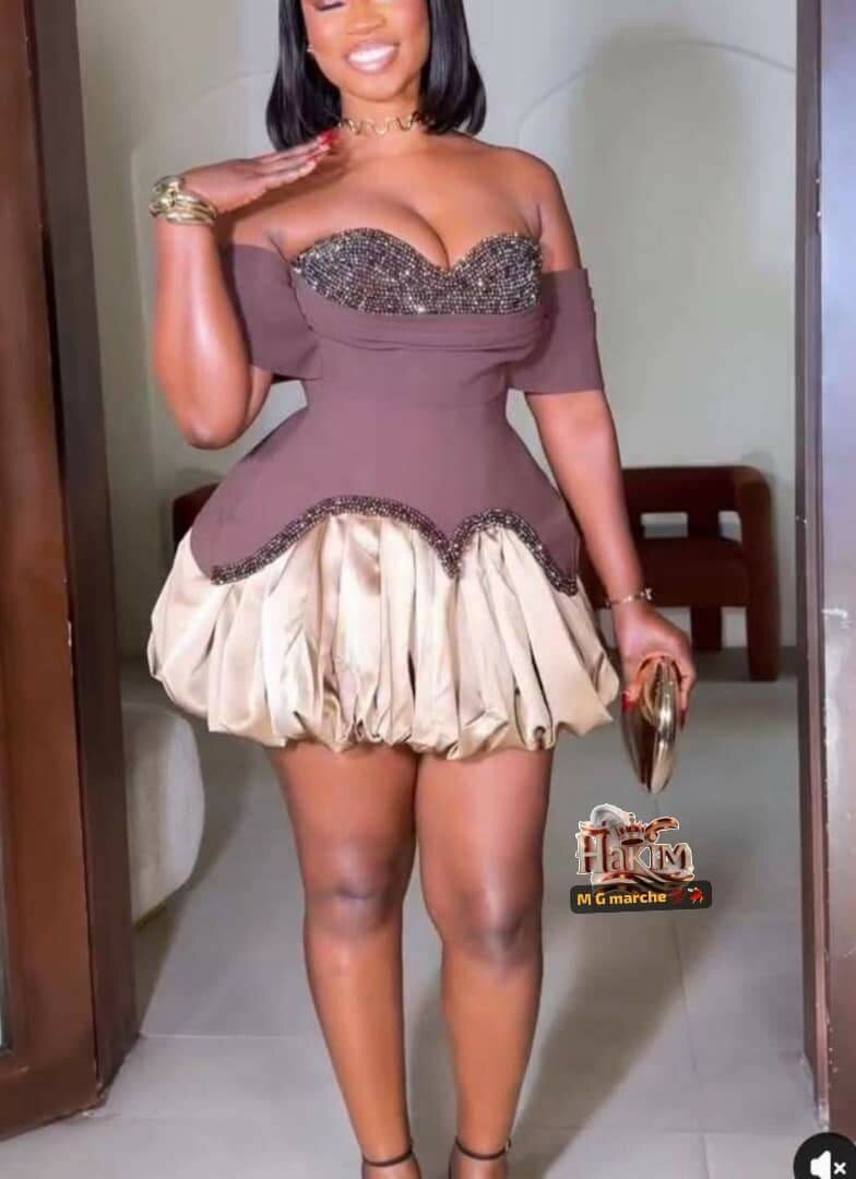 Robe de cocktail glamour