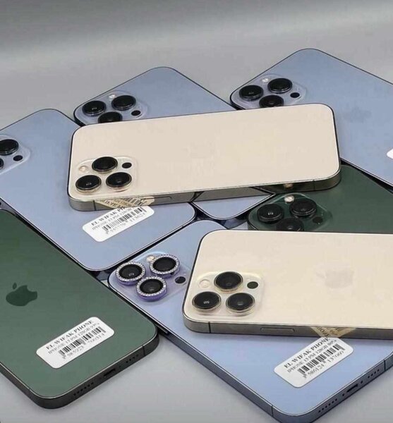 iPhone 12pro Max cassi neuf