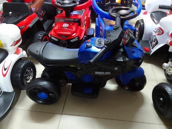 Motos électrique rechargeable à petit prix 