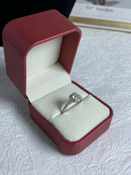 Bague de fiançailles Élégante