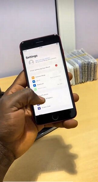 iPhone rouge d'occasion