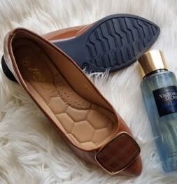 belles chaussures pour femmes