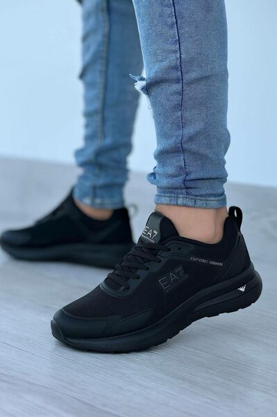 Baskets Noires Homme Tendance