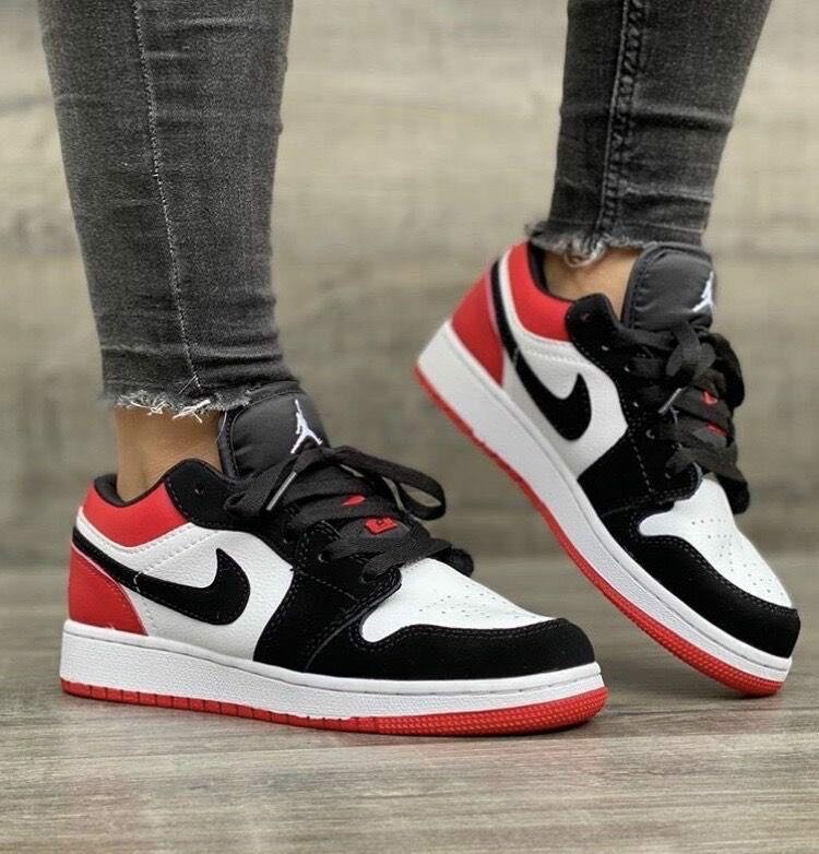 Nike Jordan 1