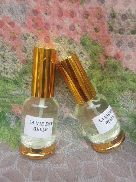Parfums de luxe élégants
