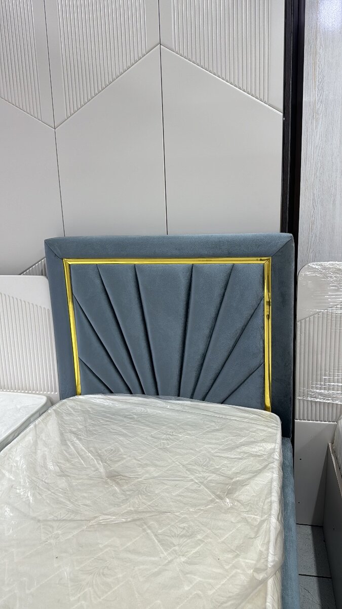 Крават одна спалка